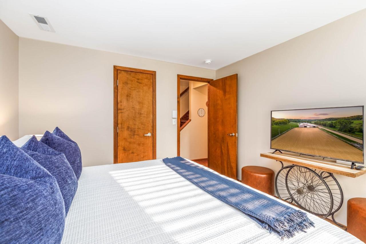 Summer Specials! Cozy King Beds, Pool Access, Galena Territory Amenities, Fireplace, Great Location In Galena Territory On Lake Galena Ngoại thất bức ảnh